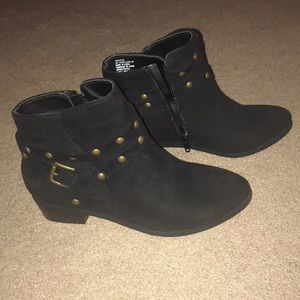 Just Fab Black Booties 7.5 Brand New